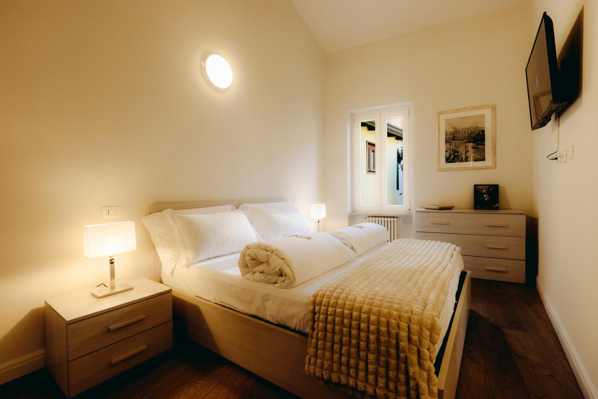 Eap Suites, Верона Екстериор снимка